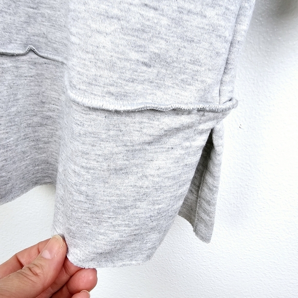 SPANX The Perfect Length Three Quarter Sleeve Dolman Shirt Gray - Picture 9 of 10